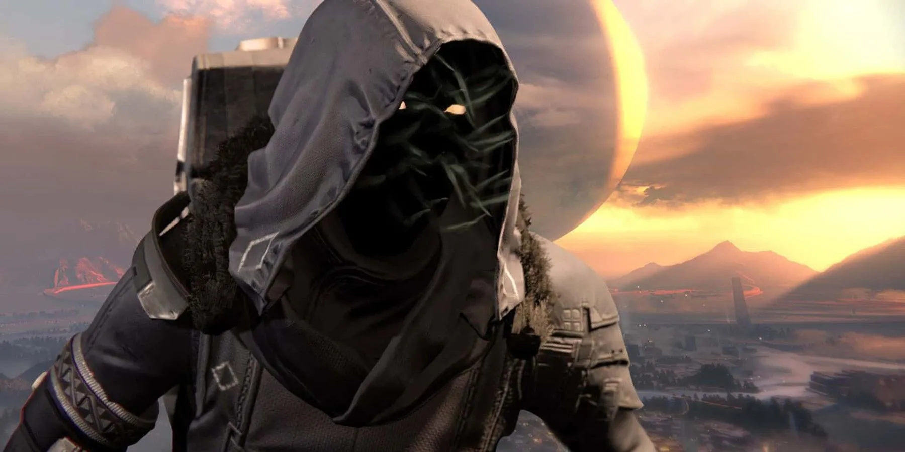 Xur, đặc vụ Cửu Người, xuất hiện trong Destiny 2