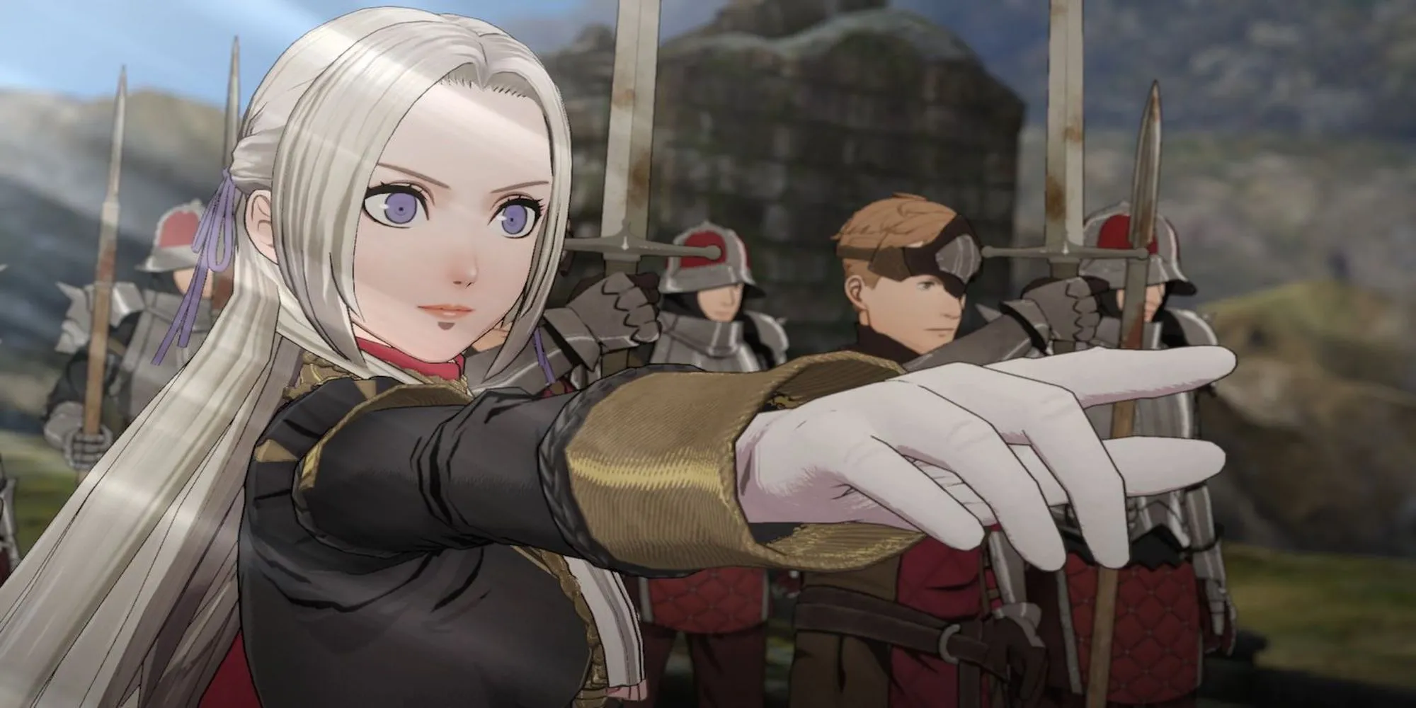 Edelgard đang chỉ tay ra ngoài màn hình trong Fire Emblem: Three Houses.